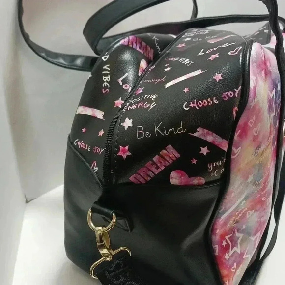 Betsy Johnson Duffel Bag RARE Needs Zipper - Picture 3 of 13